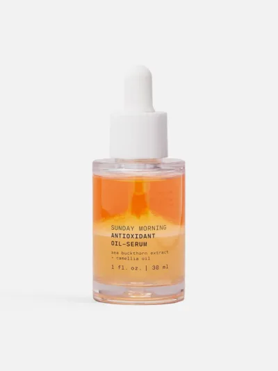 Oil Protects The Skin—Camellia Oil