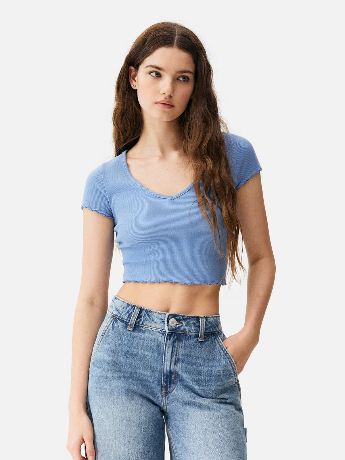 Short-Sleeve Tight Crop Top